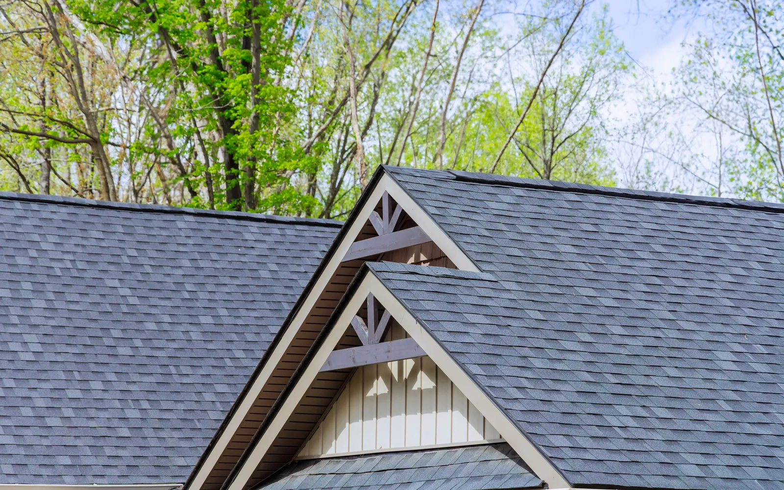 Finished Class 4 architectural shingle roof